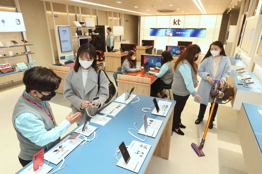 서울 강북구 수유역 인근에 위치한 KT 제휴 플랫폼 매장. 사진=KT