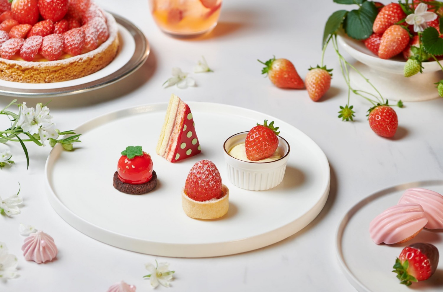 JW 메리어트 동대문 스퀘어 서울 살롱 드 딸기 위드 바비 시즌 7./ 사진제공 = JW 메리어트