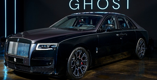 롤스로이스 고스트 블랙배지.