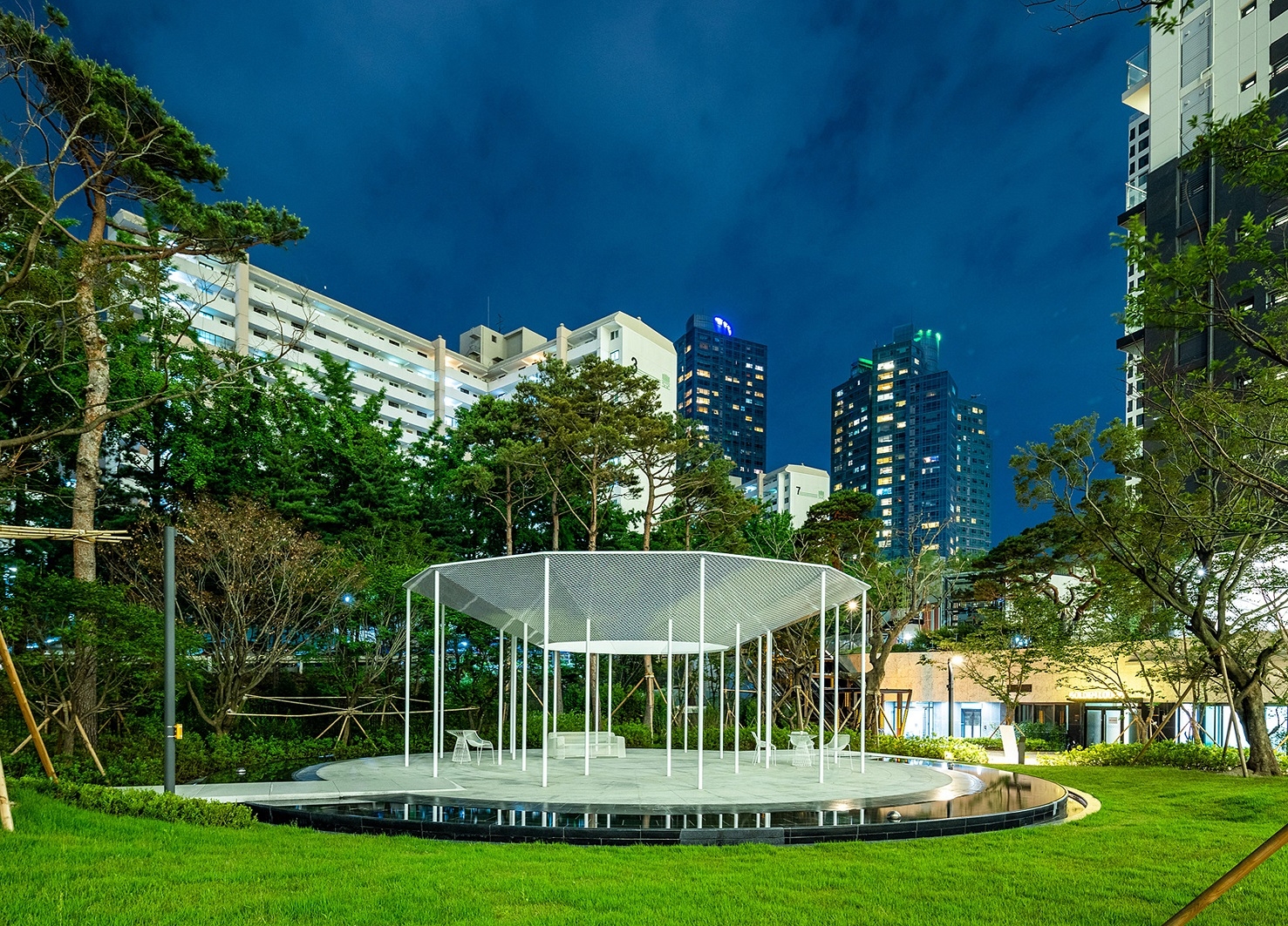 ‘클라우드 워크 파빌리온’ 설치 모습. / 사진제공=현대건설