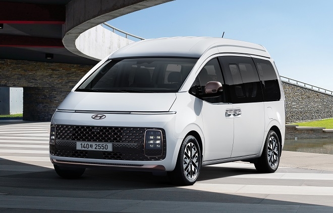 스타리아 라운지 리무진.