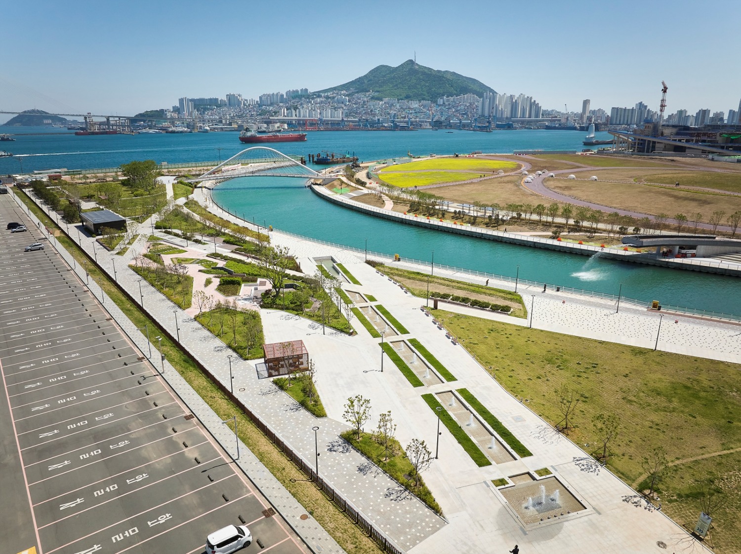 부산항 북항 친수공원 / 사진제공=반도건설