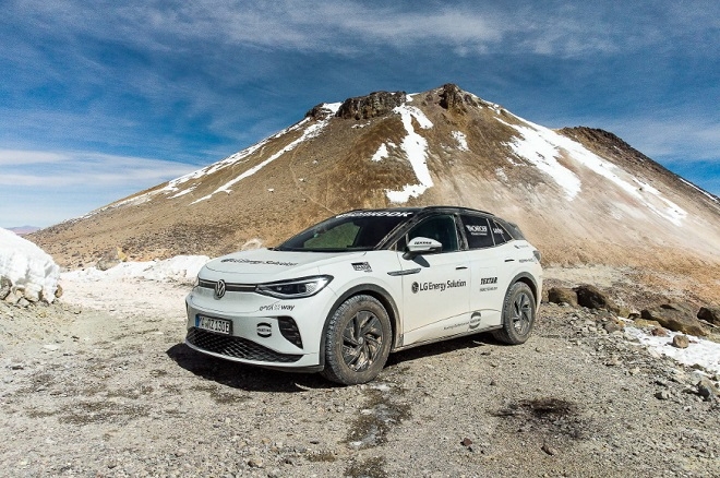 폭스바겐 ID.4 GTX. 제공=LG에너지솔루션.
