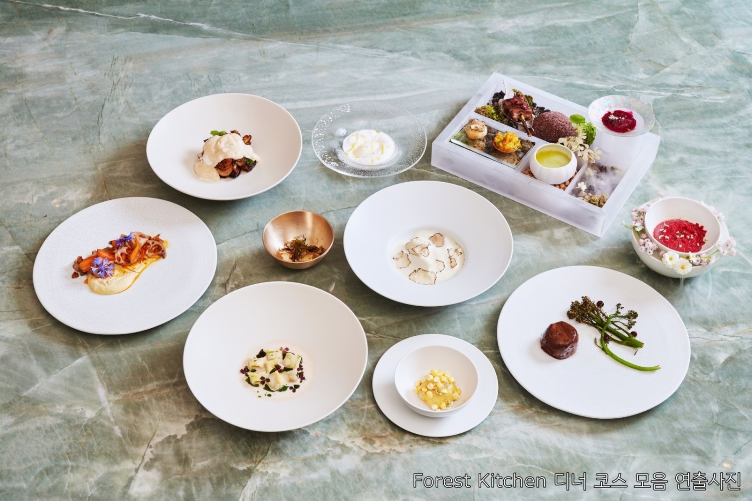Forest Kitchen 디너 코스 모음 연출사진./ 사진제공 = 농심