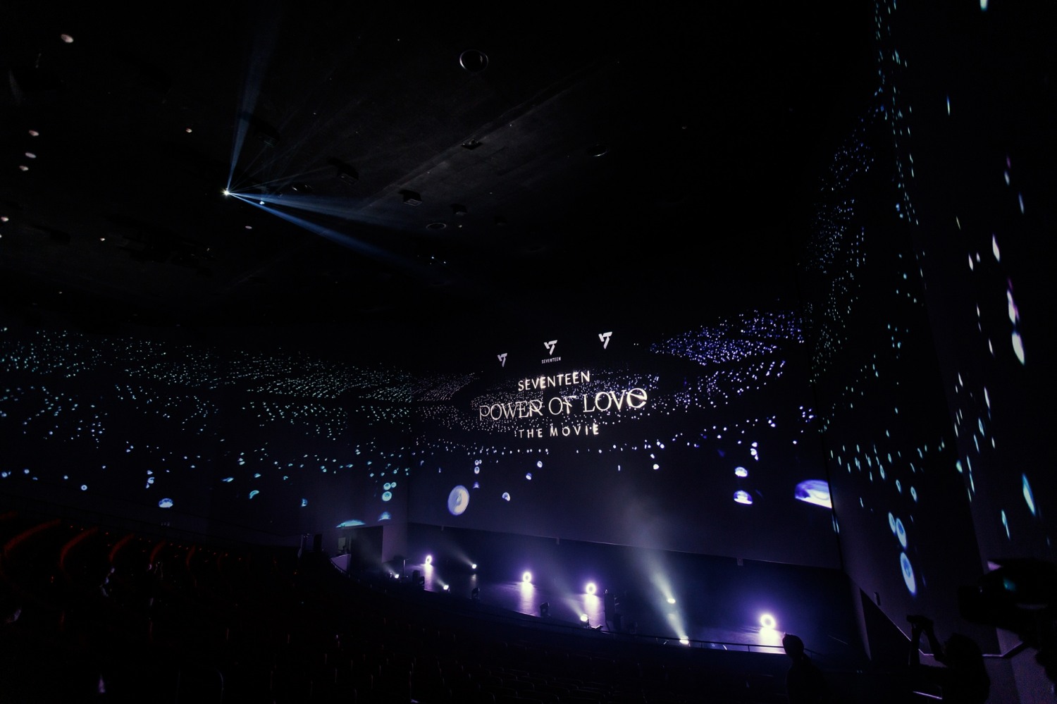 극장용 공연 콘텐츠를 CGV영등포 ScreenX PLF에서 상영하고 있다./사진제공=CJ CGV