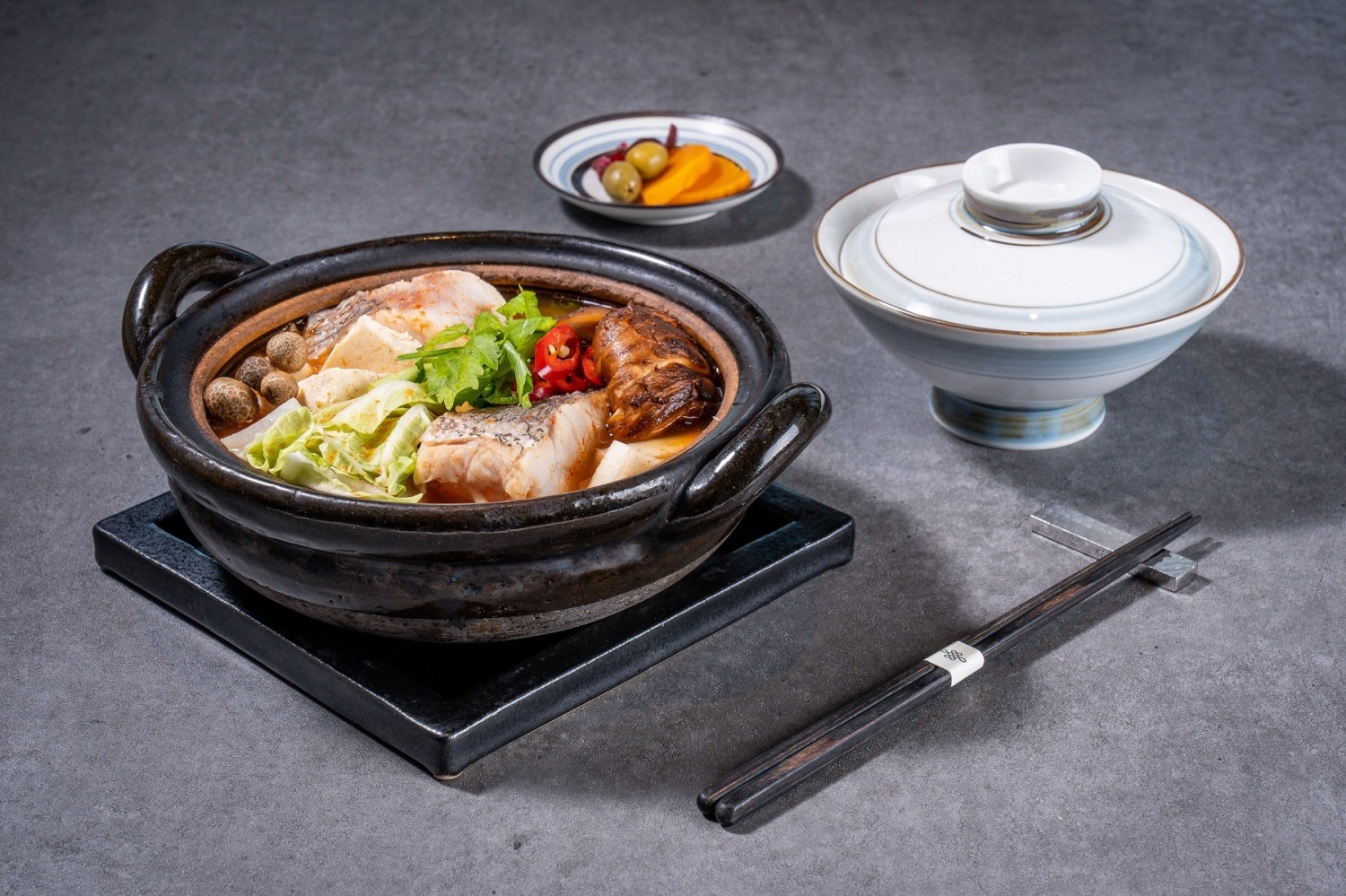 그래비티 호무랑 민어 매운탕./ 사진제공 = 조선호텔앤리조트