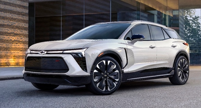 쉐보레, 중형 블레이저EV 공개...557마력 퍼포먼스 전기차