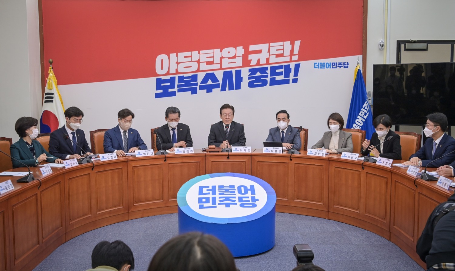 이재명 더불어민주당 대표가 24일 서울 여의도 국회에서 열린 최고위원회의에서 발언하고 있다./사진=민주당