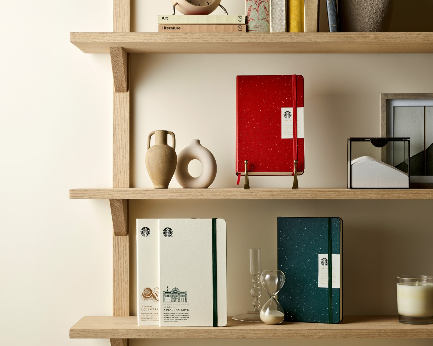 스타벅스가 15일부터 다이어리를 증정하는 '겨울 e-프리퀀시 이벤트'를 진행한다./사진제공=스타벅스