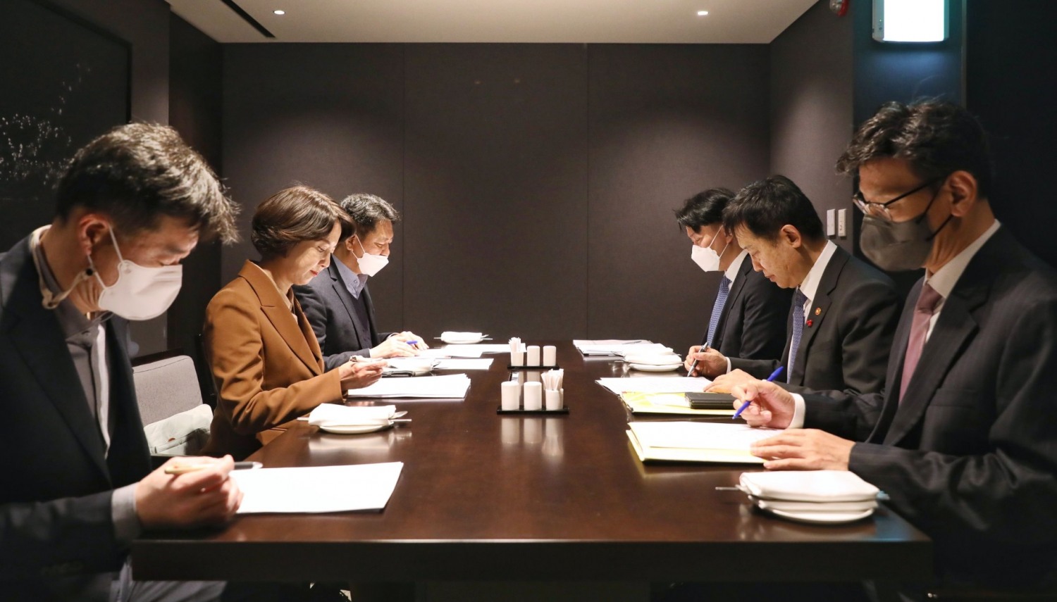 김주현 금융위원장-이영 중기부 장관 회동…“중소기업 3고 위기 극복 협력”