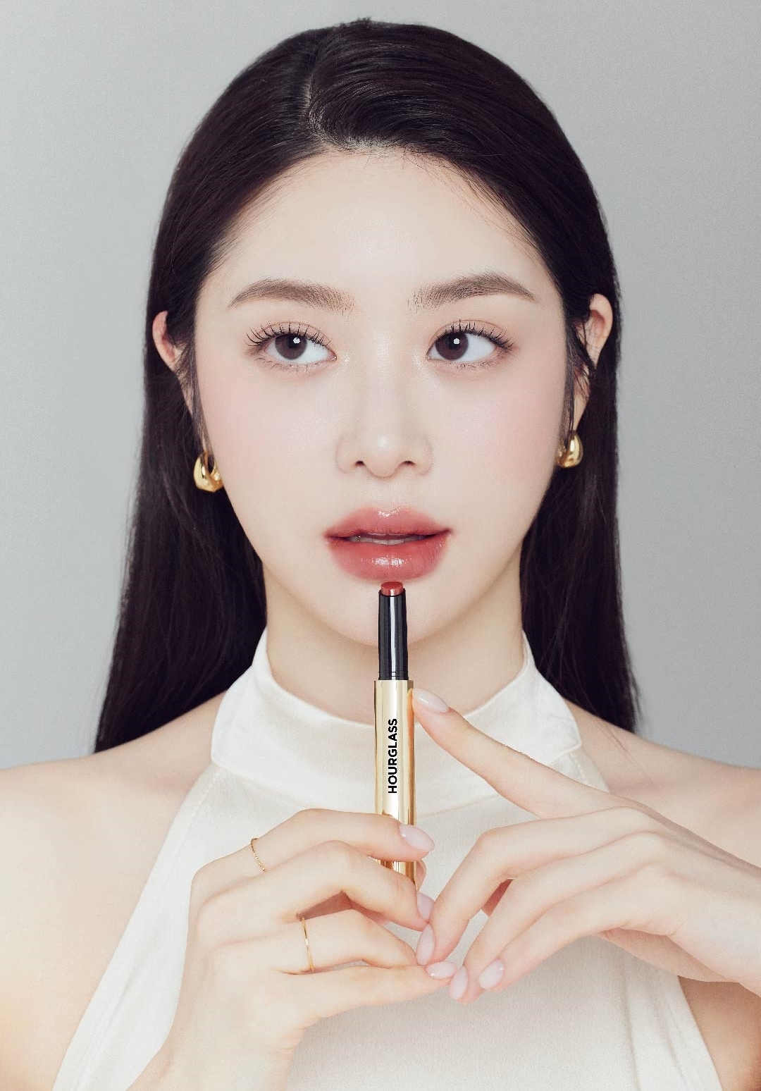 아워글래스 팬텀 볼류마이징 글로시밤./ 사진제공 = 신세계인터내셔날