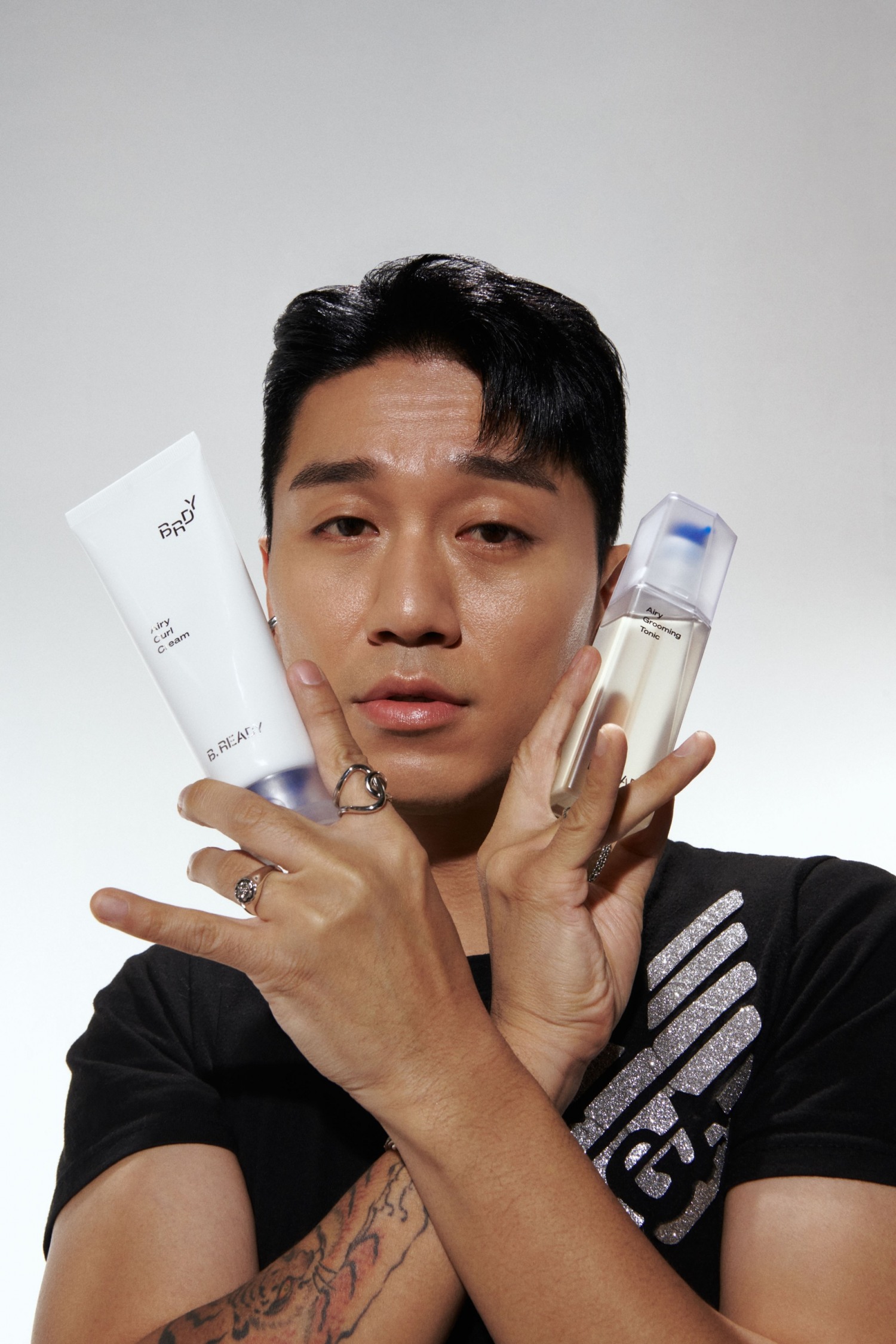 에어리 헤어 스타일링 라인 모델 다나카./ 사진제공 = 아모레퍼시픽