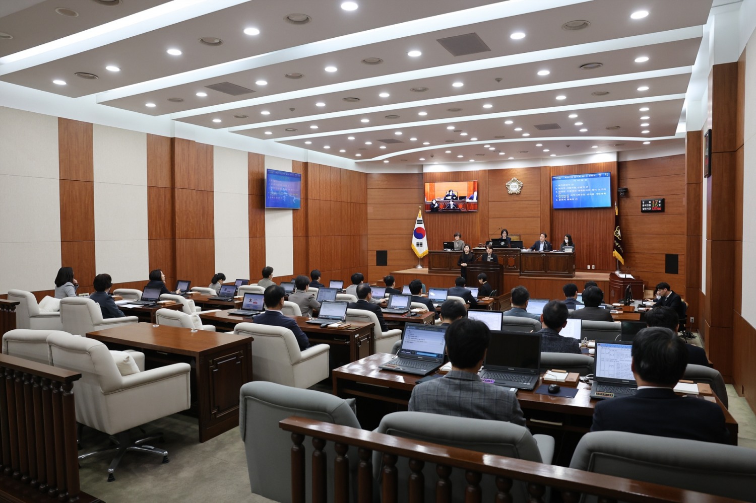 본회의가 개회 중인 동작구의회 내부 / 사진제공=동작구의회