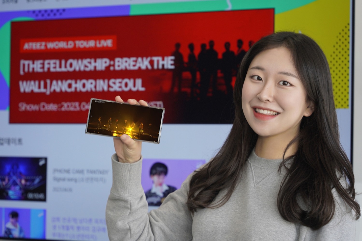 LG유플러스가 전 세계 K팝 팬들에게 많은 사랑을 받고 있는 ‘에이티즈(ATEEZ)’의 콘서트를 자사 K팝 아이돌 전문 미디어 플랫폼인 ‘아이돌플러스’에서 독점 생중계한다. 사진 제공=LG유플러스