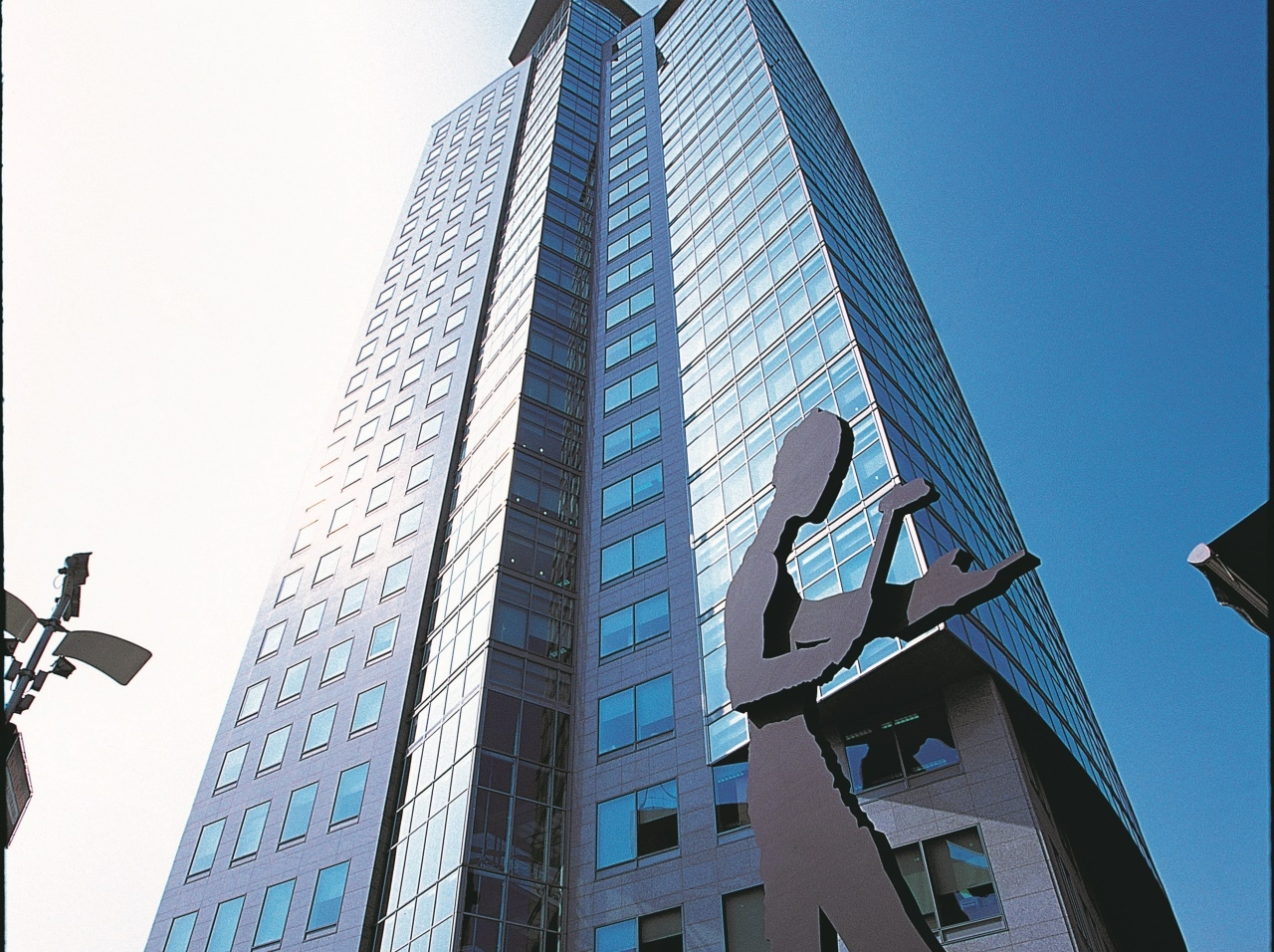 흥국생명이 해외 자금 조달 중단을 선언하며 우수한 자본적정성을 입증하고 있다./사진제공=흥국생명