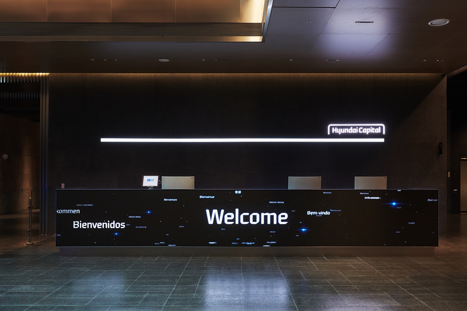 현대캐피탈 사옥 로비./ 사진 = 현대캐피탈