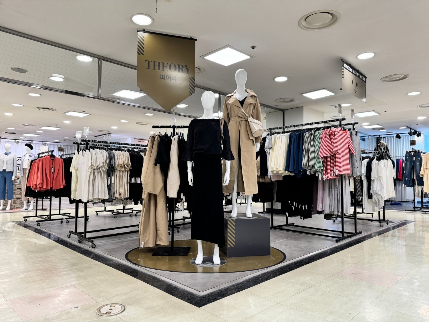 이랜드리테일이 전개하는 팩토리아울렛 천호점이 금일 오픈한다. /사진제공=이랜드리테일