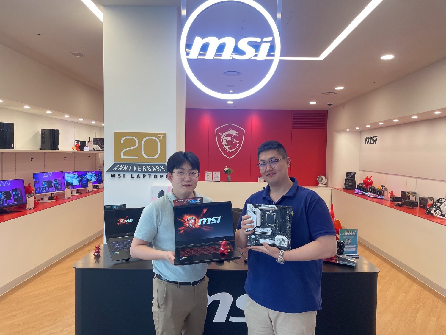 전자랜드 용산본점에 MSI 쇼룸이 오픈한다. /사진제공=전자랜드