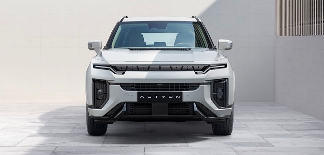 KGM 액티언, 투싼·싼타페 틈새 수요 노린다