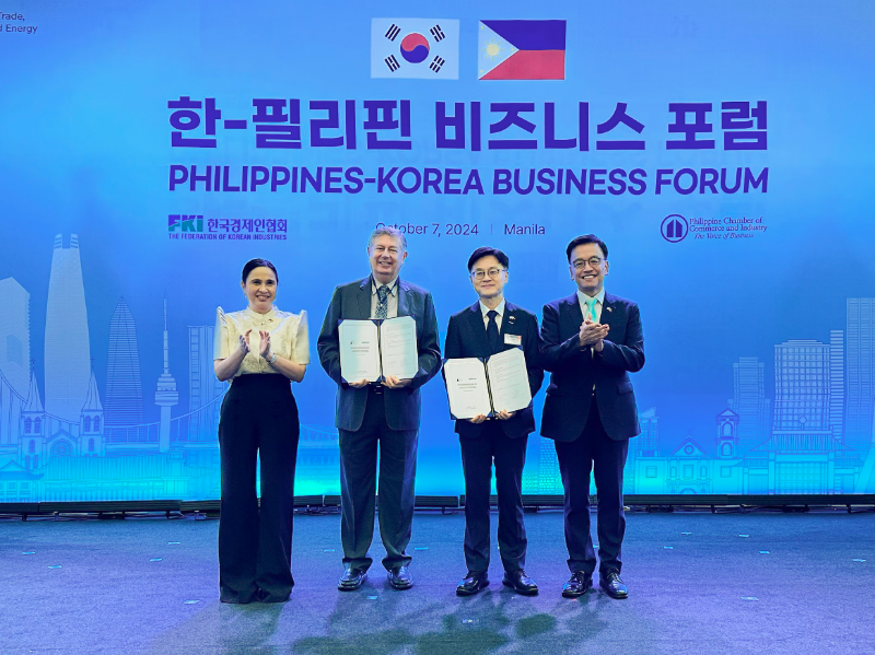 (왼쪽부터) 크리스티나 알데게르 로케 필리핀 통상산업부 장관, 퀘존파워 프랭크 티엘 CEO, 김정관 두산에너빌리티 부사장, 최상목 경제부총리. /사진제공=두산에너빌리티