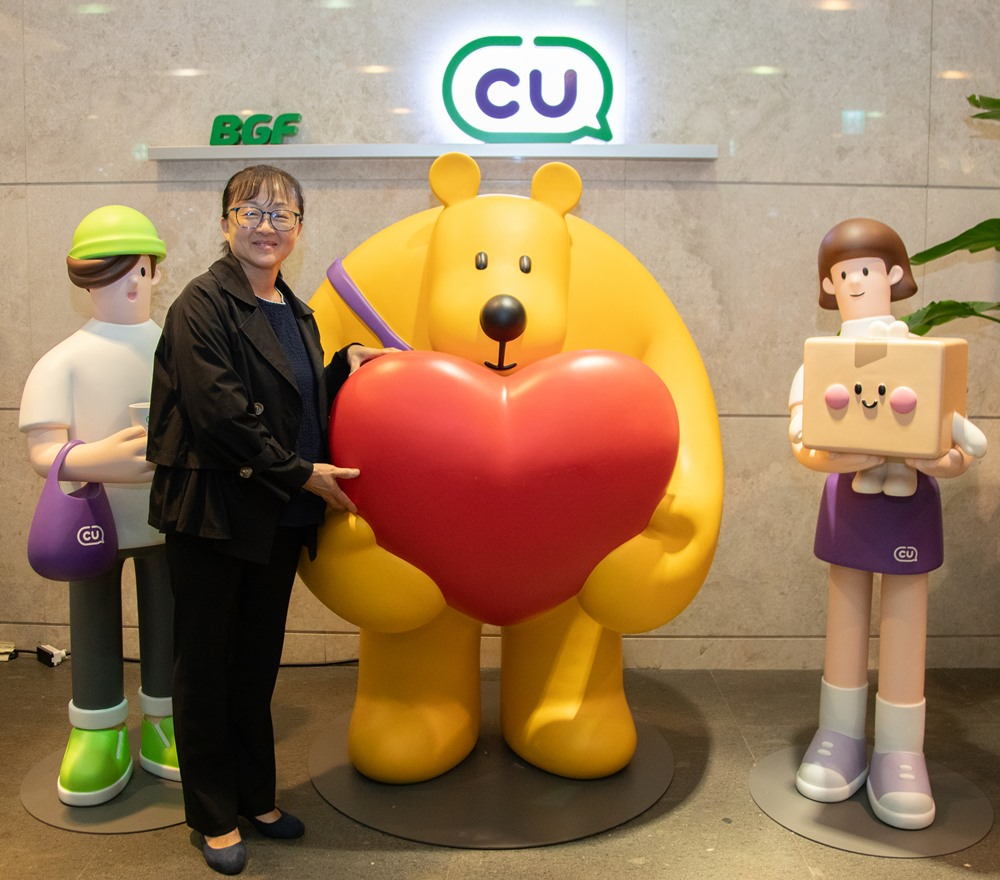 CU가 '급식의 대가' 이미영 조리사와 협업에 나선다. /사진제공=BGF리테일