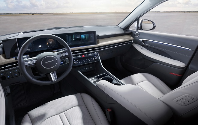 현대차, 쏘나타 2025 연식변경 출시...내부 편의성 보완