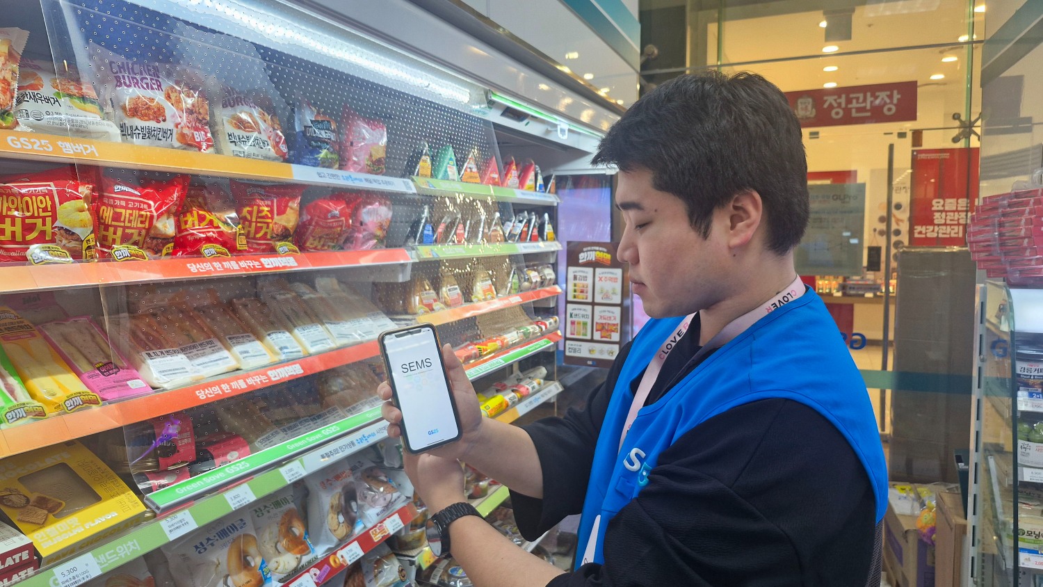 GS25가 '자동 수요반응' 시스템을 연내 1만 2000점까지 확대한다고 밝혔다. /사진제공=GS리테일