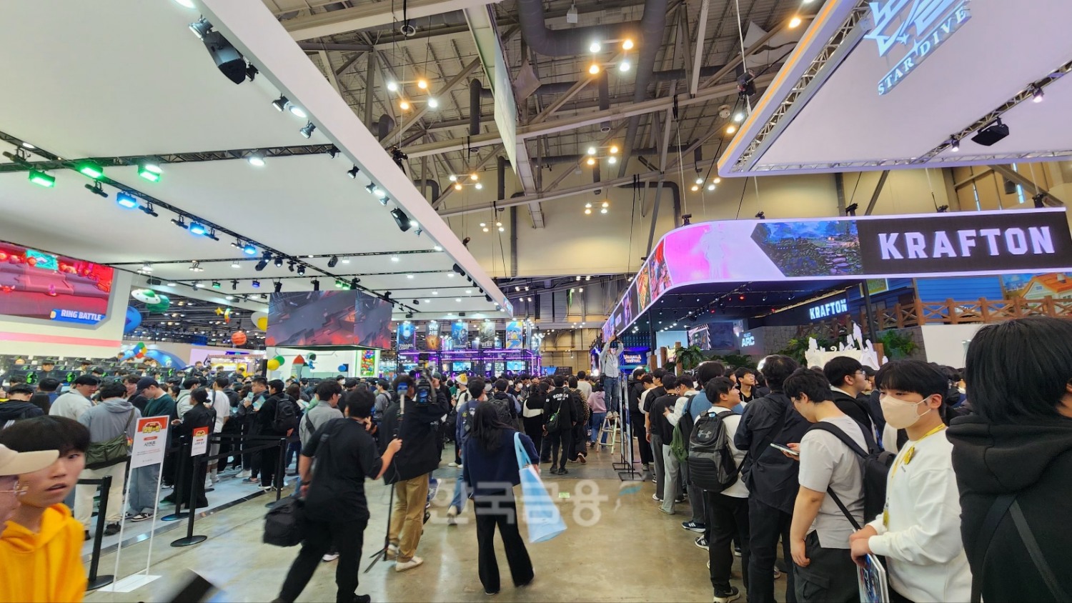 지스타 2024 실내 전시장 전경. / 사진=김재훈 기자