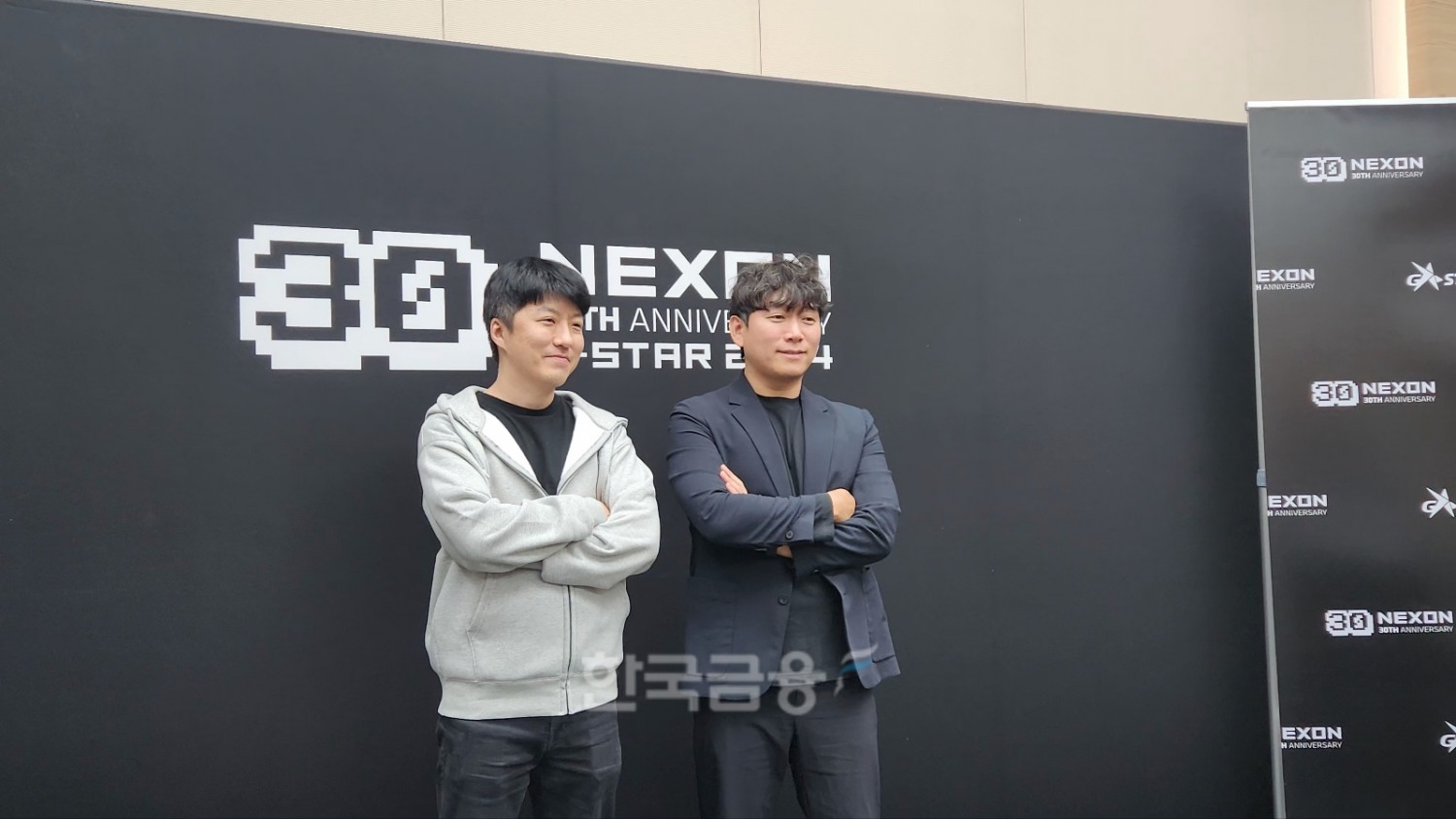 14일 지스타 2024 현장에서 퍼스트 버서커:카잔에 대해 설명한 이준호 CD(왼쪽)과 윤명진 네오플 대표. / 사진=김재훈 기자