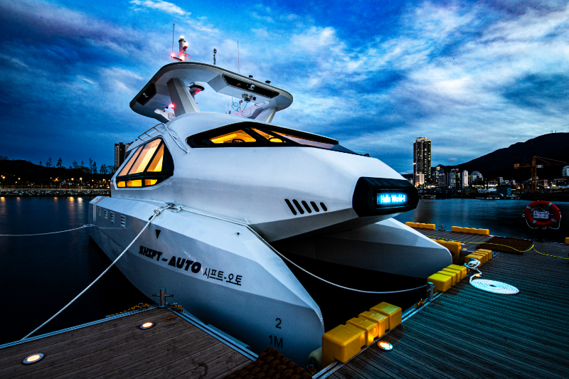 삼성중공업이 공개한 완전 자율운항 연구선박. /사진제공=삼성중공업