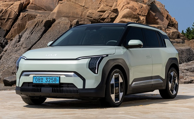 현대차 싼타페-기아 EV3, 2025 세계 여성 올해의 차(WWCOTY) 수상