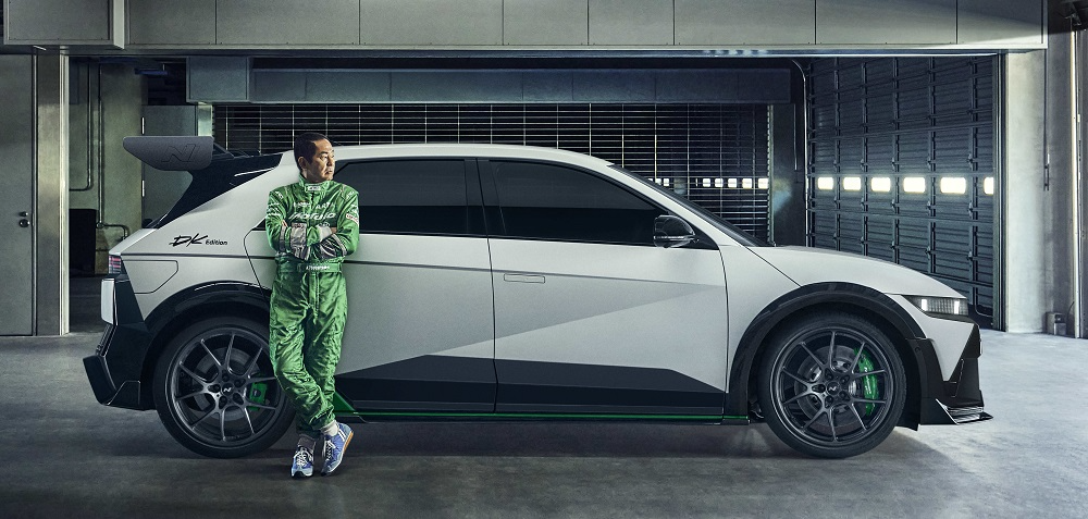 아이오닉5N DK 에디션 공개...'드리프트킹' 츠치야 케이치와 협업