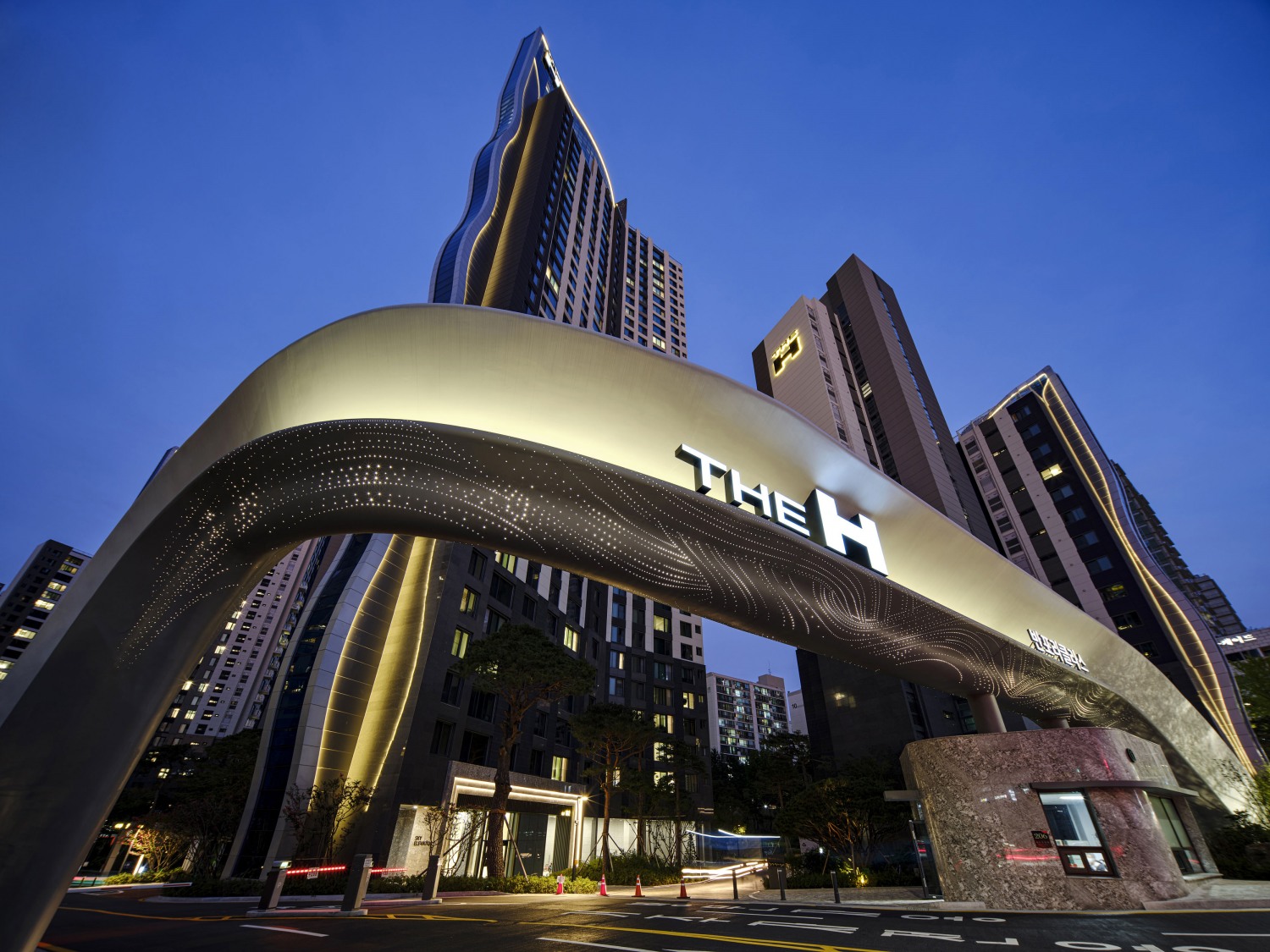 디에이치 라클라스 주출입구./사진제공=현대건설