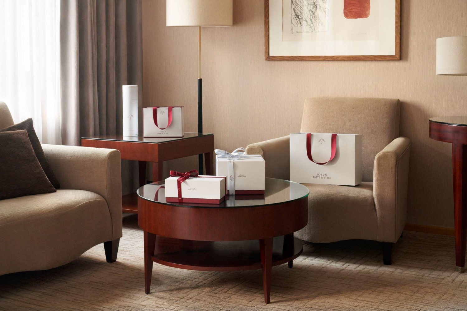 조선호텔앤리조트가 공식 온라인몰 '조선 테이스트 앤 스타일'을 리뉴얼 오픈했다. /사진제공=조선호텔앤리조트