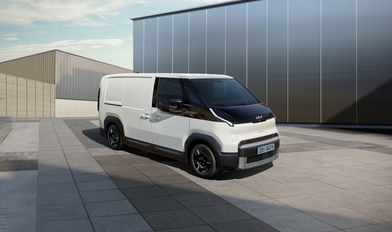 기아가 PV5를 앞세워 2026년 일본 시장에 데뷔한다. / 사진=기아