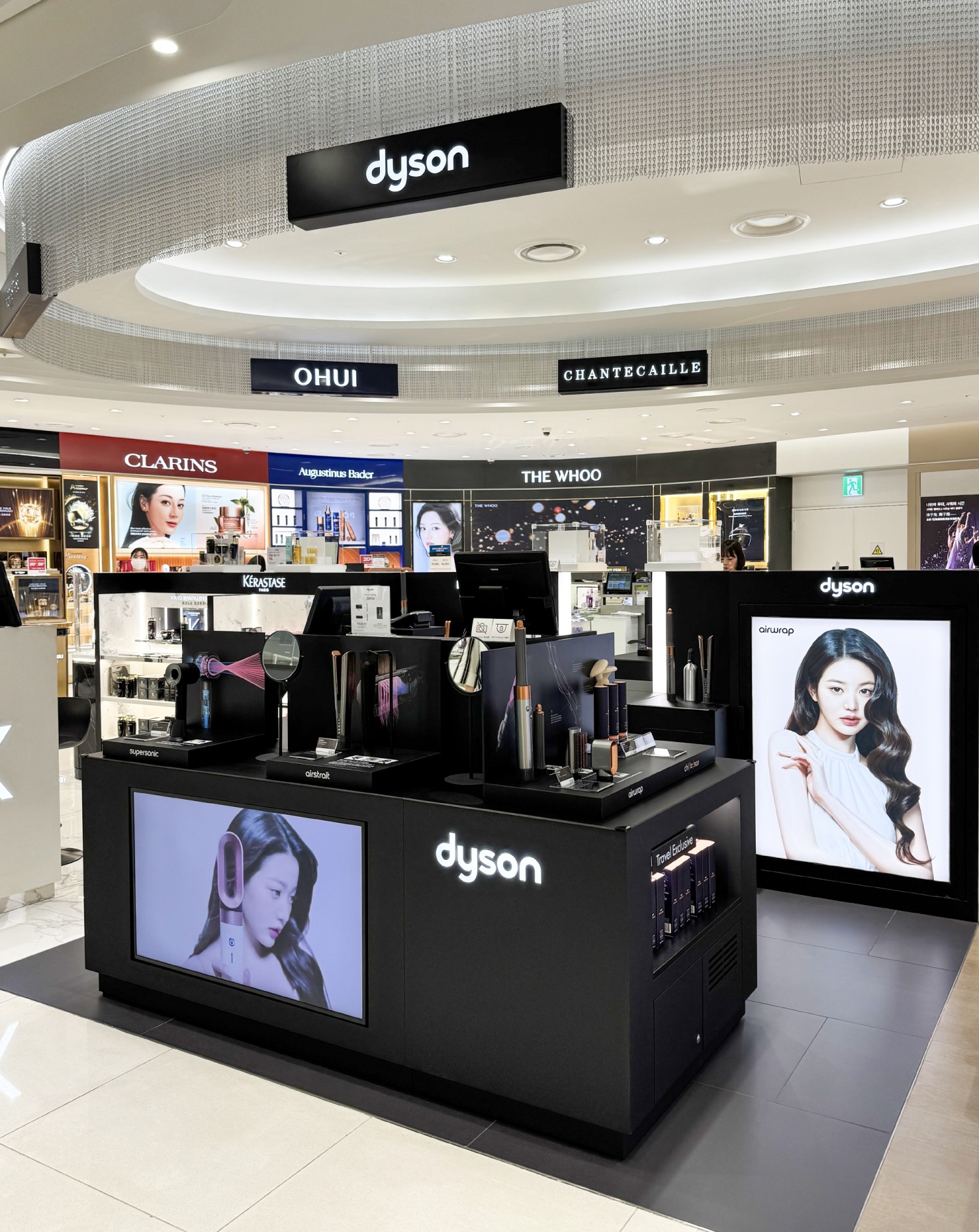 신라면세점이 인천공항점에 ‘다이슨’ 단독 매장을 오픈했다. /사진제공=신라면세점