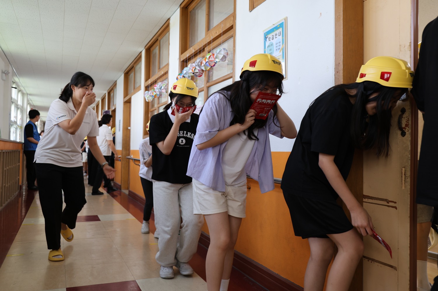 재난 안전 모의 대피훈련./사진제공=현대건설