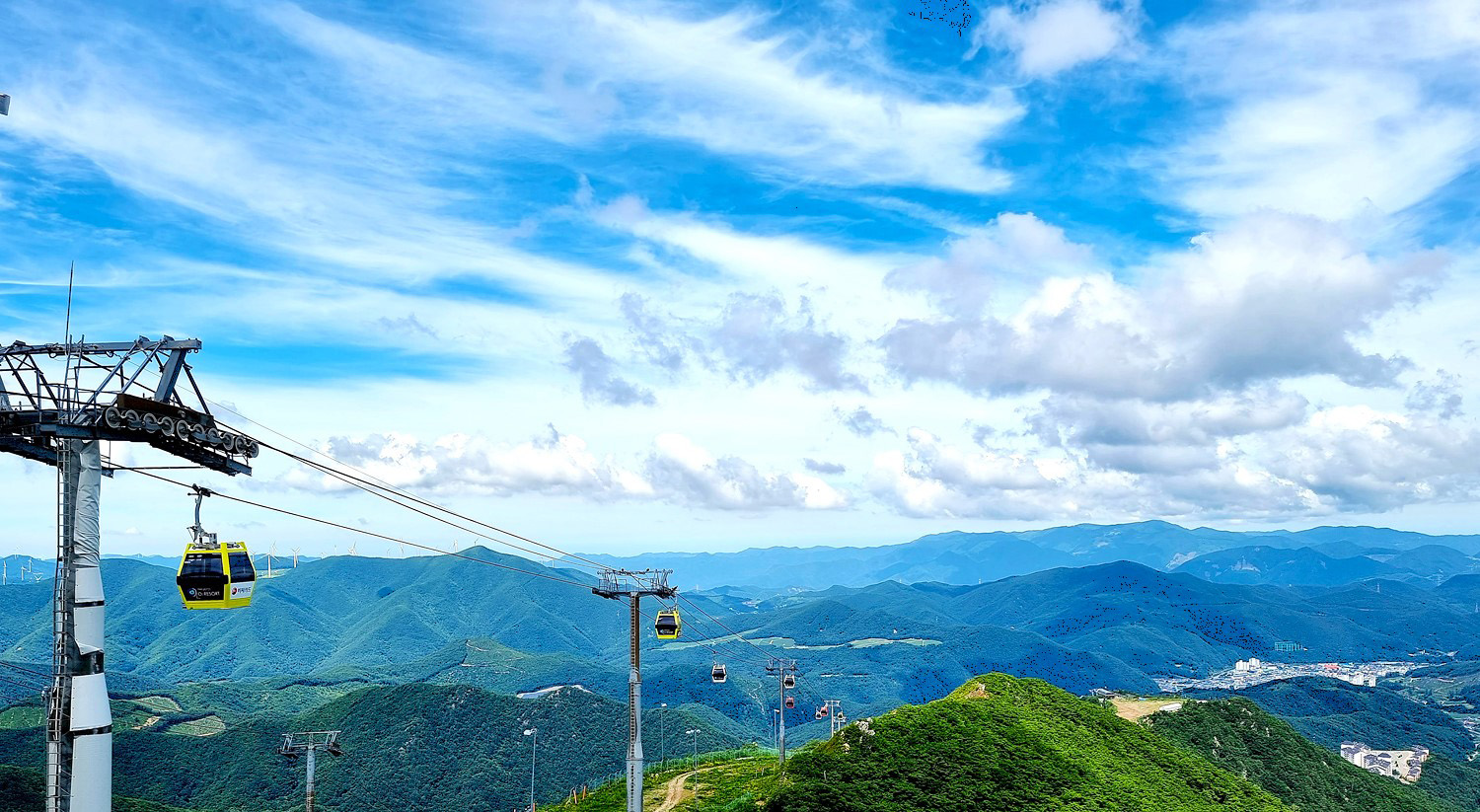 부영그룹 오투리조트 백두대간 관광곤도라./사진제공=부영그룹