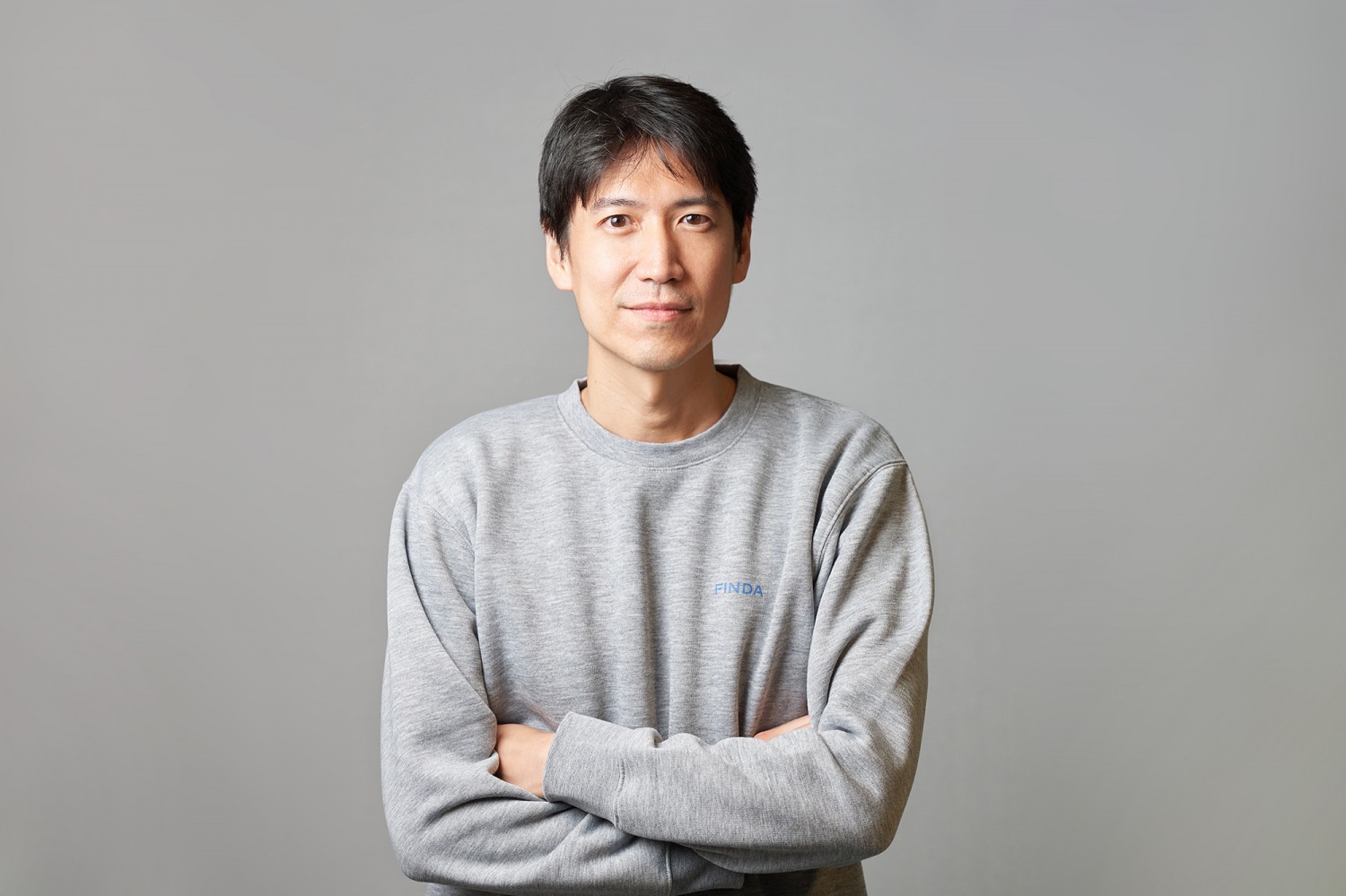 △1980년 출생 /서울대 경제학과 졸업 / 펜실베이니아대 도시계획 석사/ 2002~2004년 '탐파인터넷' 전략기획팀 팀장 / 2009~2010년 '미래에셋 자산운용' 글로벌 자산배분팀/ 2011~2013년 'Flastik' 공동창업자 겸 CEO / 2014년 스타트업 컨설팅 및 초기 투자업체 'Nextrans' 팀장 / 2015 'Sunshine' CMO / 2015년~현재 (주)핀다 공동창업자 겸 CEO