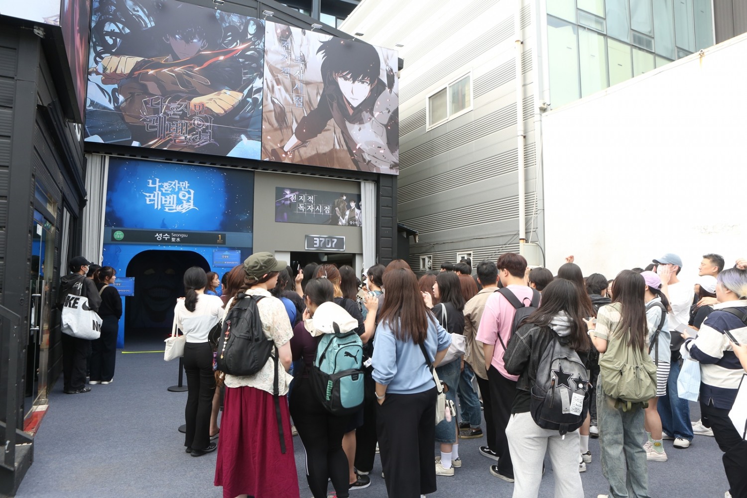 롯데백화점이 '2025 월드 웹툰 페스티벌'을 개최한다. /사진제공=롯데백화점