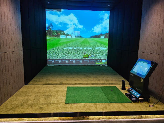 견본주택 내부에 마련된 '클럽 자이안' 커뮤니티시설./사진제공=조범형 기자