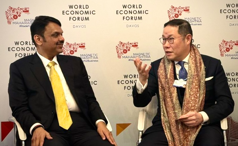 데벤드라 파드나비스 인도 마하라슈트라 주총리(왼쪽)와 조현상 HS효성 부회장. 사진=HS효성