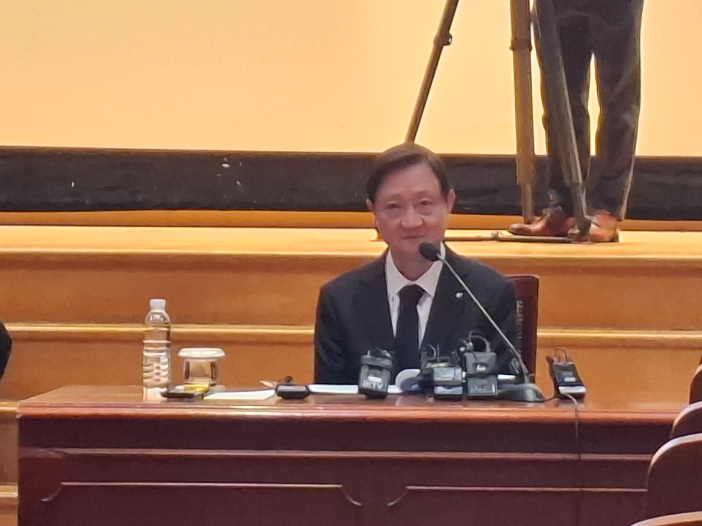 9일 진행된 금융감독원 업무보고 관련 기자간담회에서 이찬진 금융감독원장이 기자들의 질문에 답하고 있다. / 사진=장호성 기자