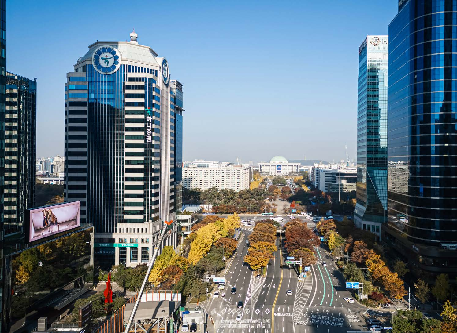 코람코자산신탁이 매각에 착수한 ‘여의도 하나증권빌딩’ 전경./사진제공=코람코