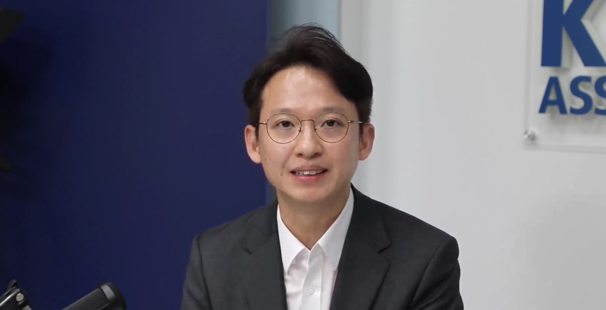 이경준 키움투자자산운용 ETF운용본부장이 8일 온라인 세미나에서 발표를 진행하고 있다. / 사진출처= 키움투자자산운용 온라인 세미나 갈무리(2026.5.8)