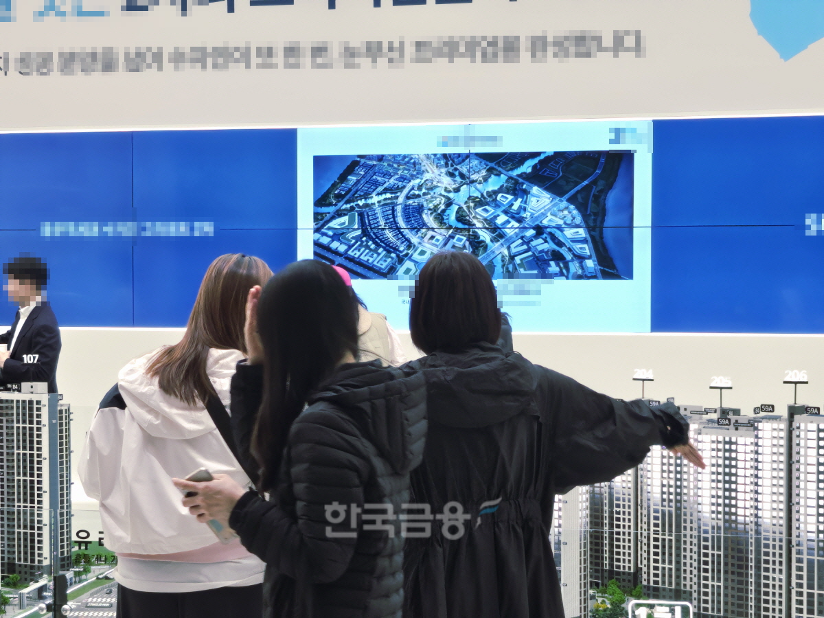 최근 수도권에서 분양에 나선 단지의 견본주택. /사진=조범형 기자