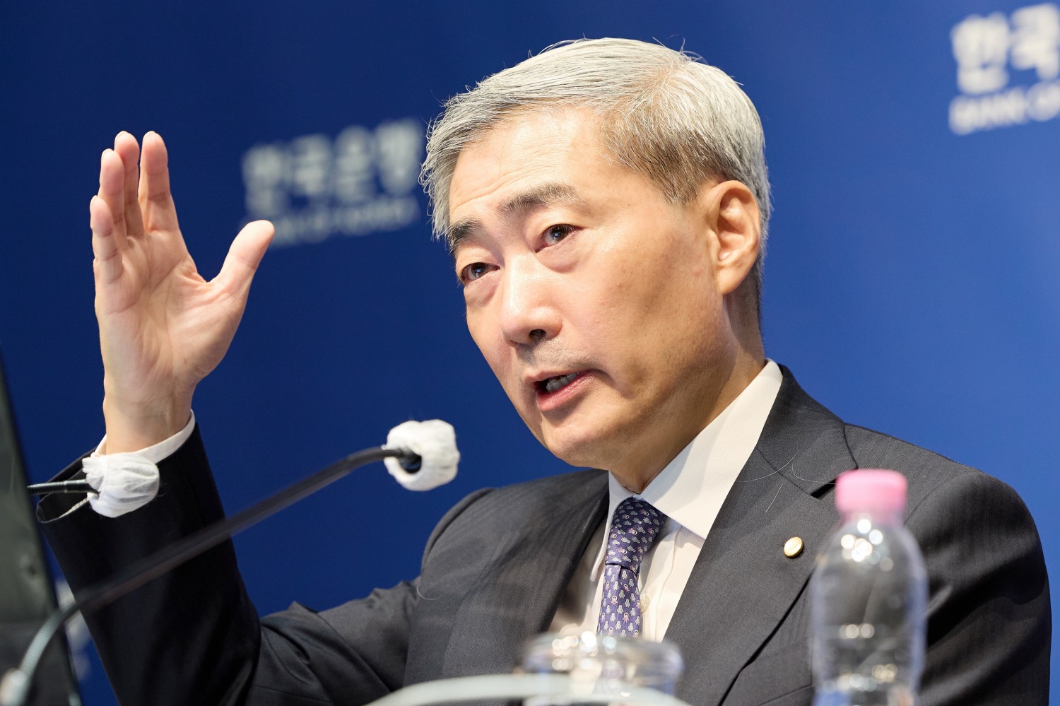 신현송 한국은행 총재가 27일 한은에서 열린 금융통화위원회 후 통화정책방향 기자간담회에서 발언하고 있다. / 사진제공= 한국은행(2026.08.27)