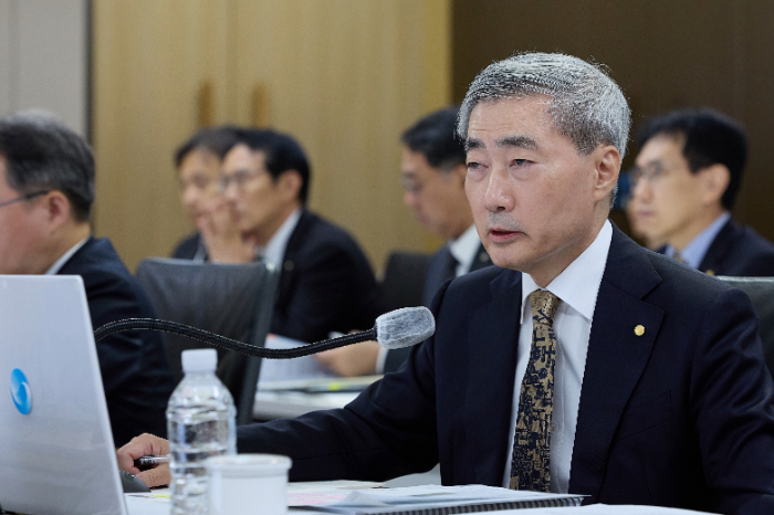 신현송 한국은행 총재는 12일 서울 중구 한은에서 열린 국회 재정경제기획위원회의 한은 국정감사에 출석했다. / 사진제공= 한국은행(2026.10.12)