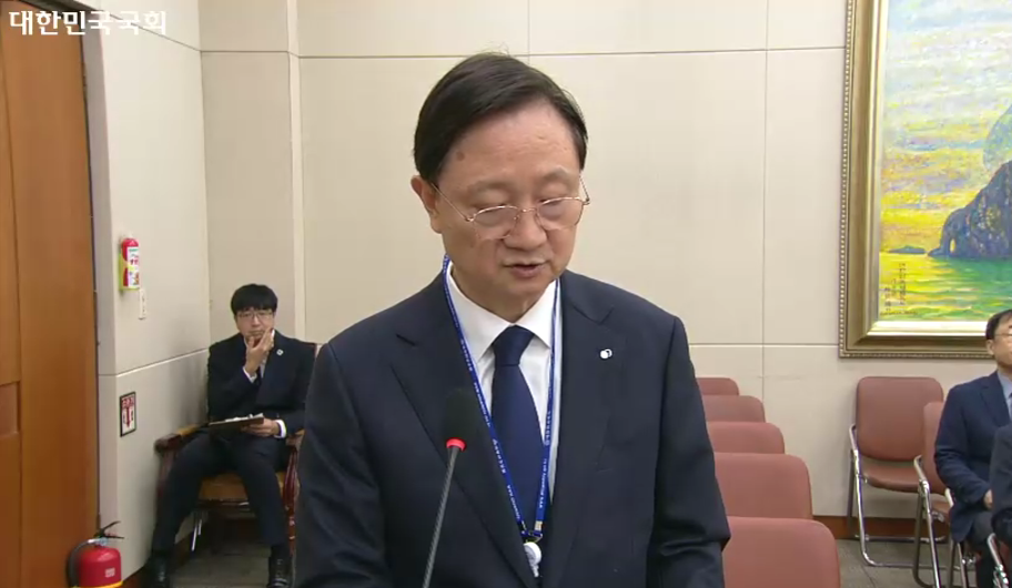 19일 열린 국회 정무위원회 국정감사에서 이찬진 금융감독원장이 발언하고 있다. / 사진=국회 의사중계시스템 갈무리