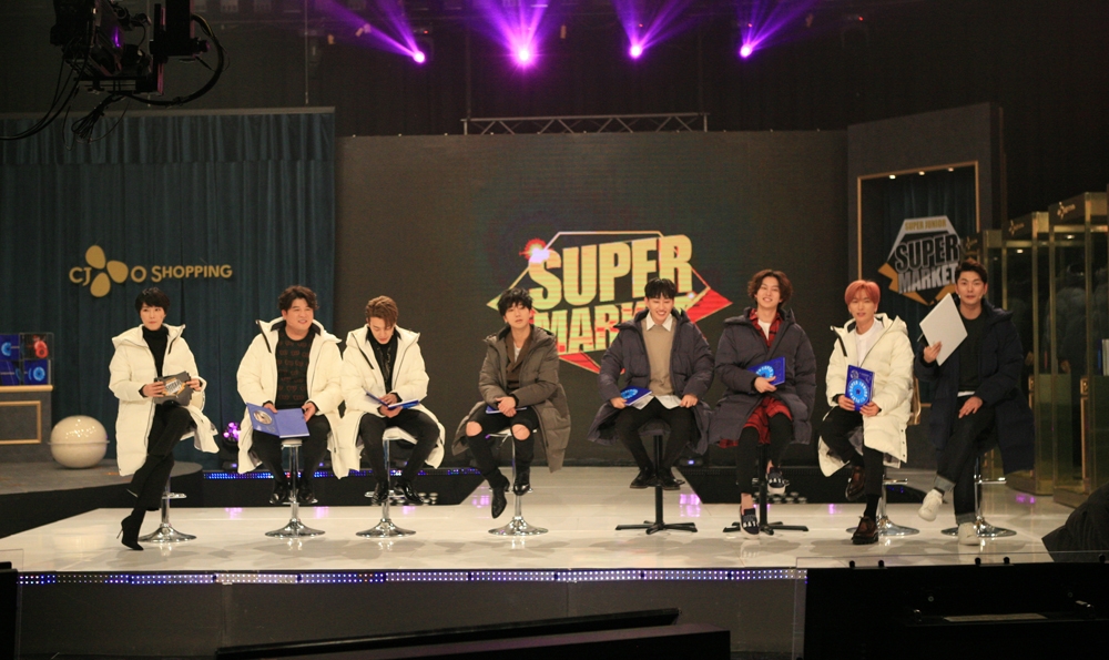 지난 20일 아이돌그룹 슈퍼주니어가 출연한 CJ오쇼핑 특집방송 '슈퍼마켓'은 동시간대대비 6배가량의 높은 시청률을 기록했다. CJ오쇼핑 제공